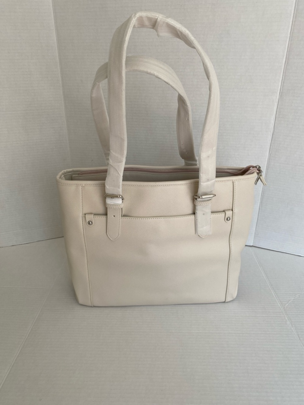 Nubily Cream Women's Tote Bag - Versatile Everyday Handbag